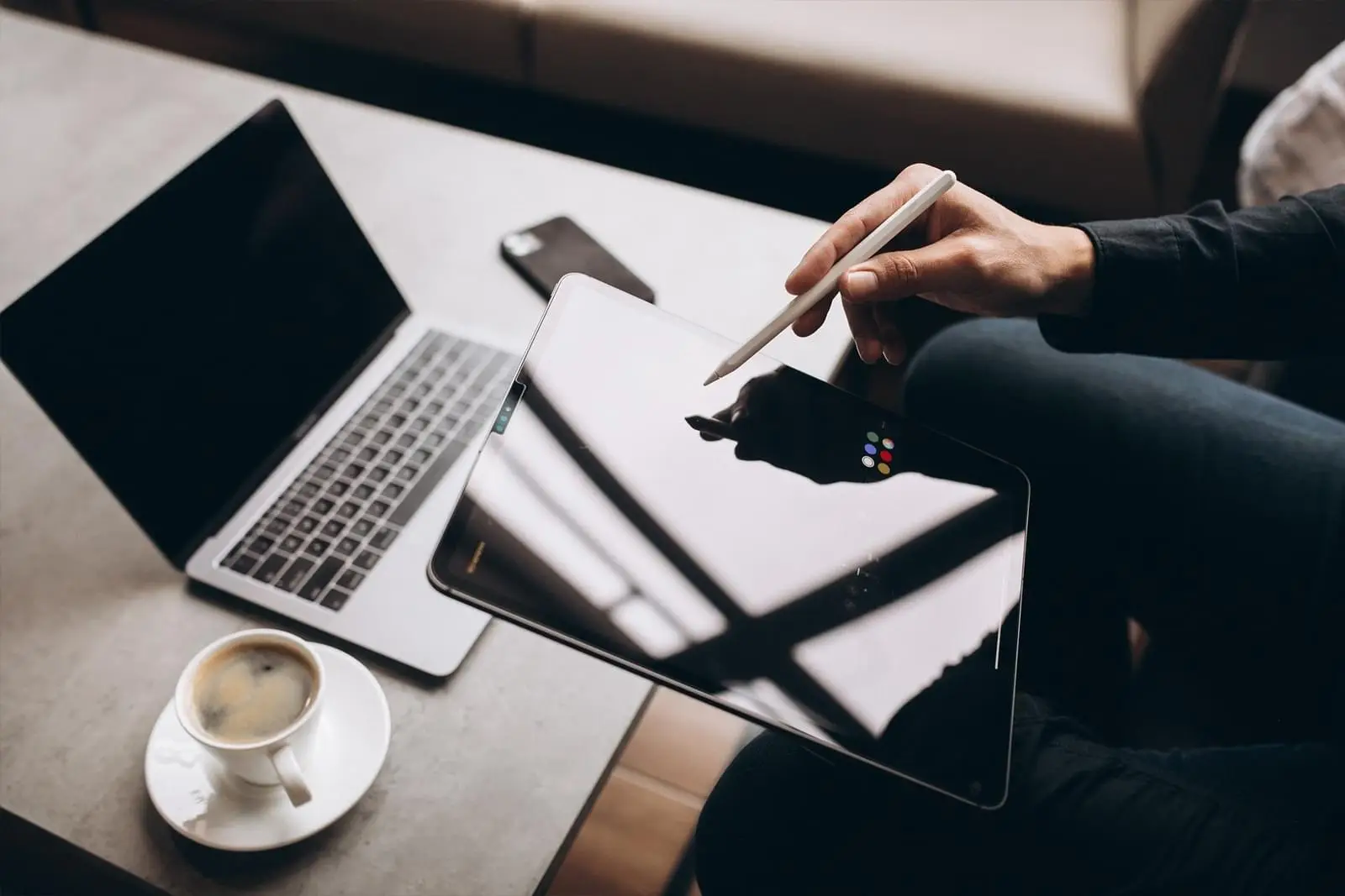 tab-and-desk.jpg